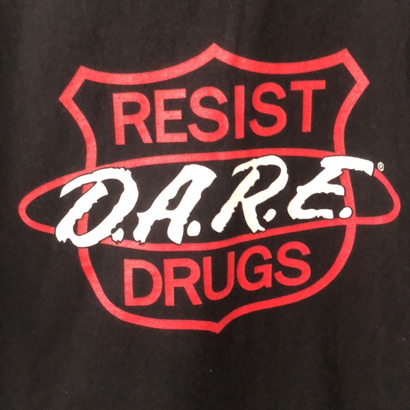 Pre-Owned D.A.R.E T-Shirt Size Medium - Picture 3 of 4
